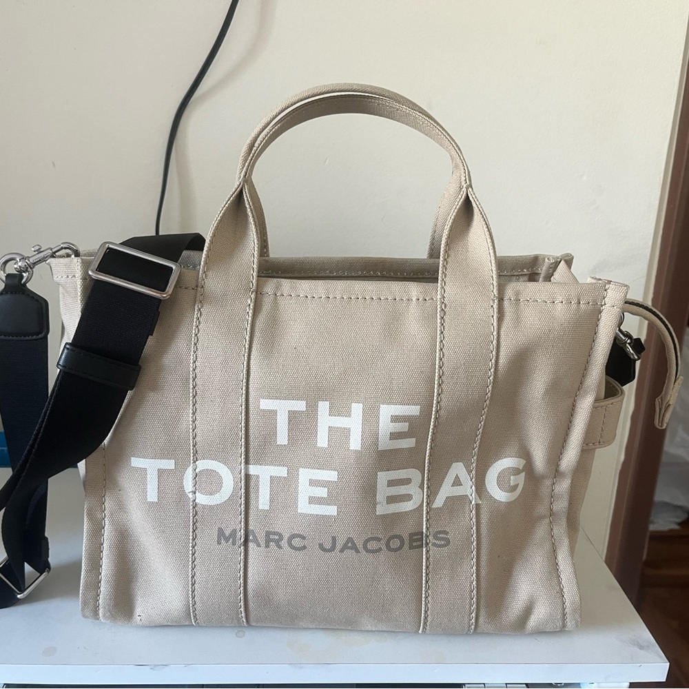 MARC JACOBS TOTE BAG